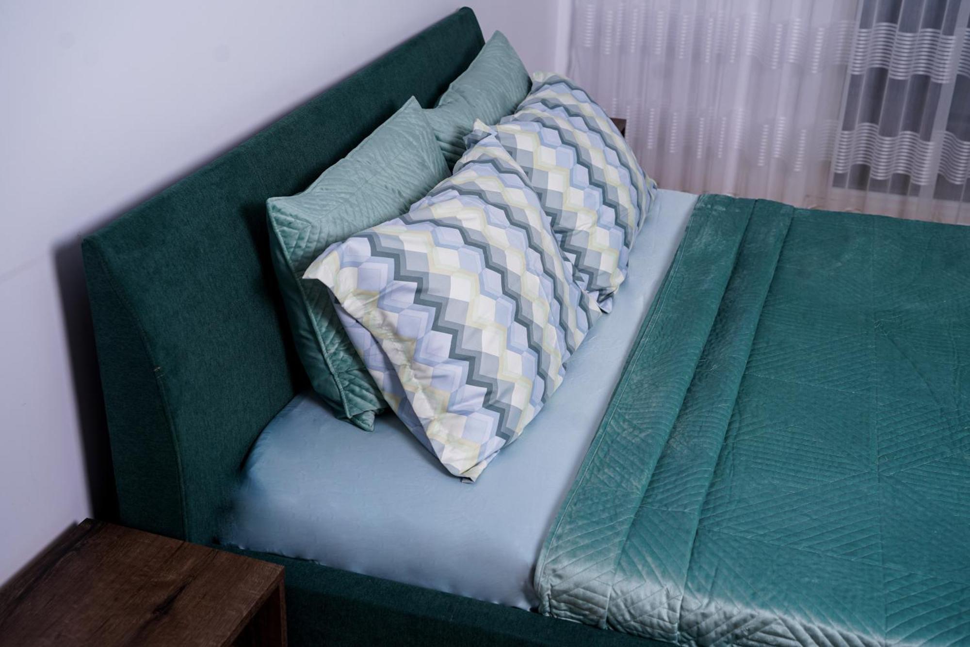 Prishtina Getaway Apartment プリシュティナ エクステリア 写真